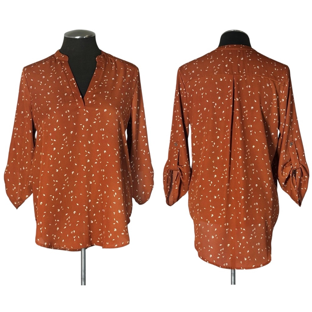 Lush - Warren Pullover Split Neck ¾ Roll Tab Slee… - image 1